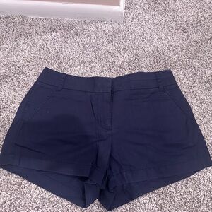J Crew Broken in chino shorts Sz 6